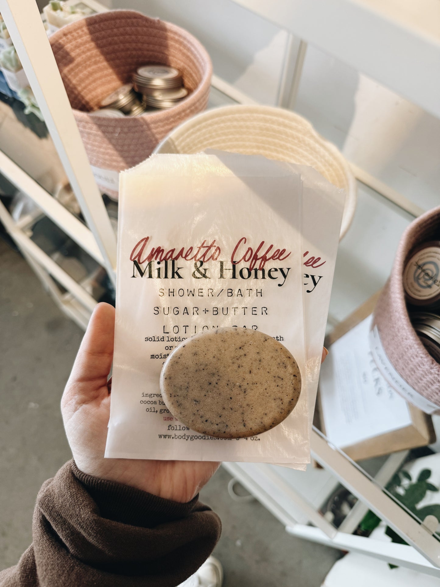 amaretto coffee milk & honey bar